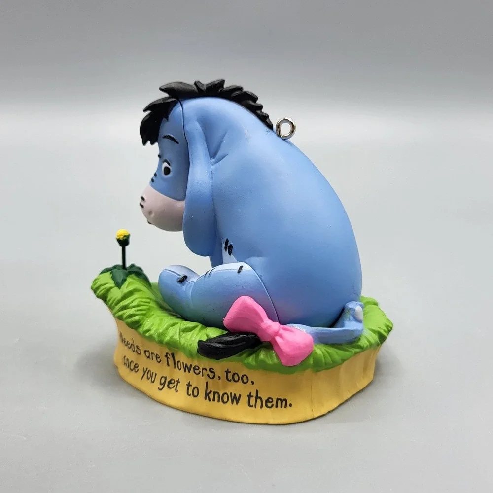 Hallmark preowned good